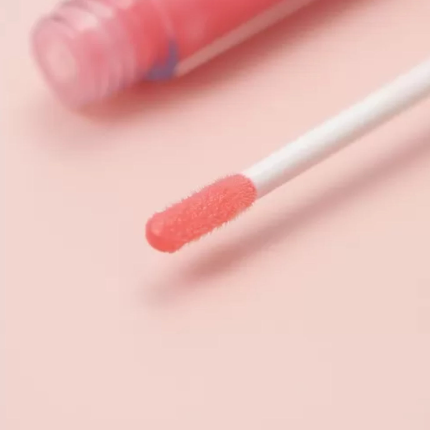 Silk Hydrating and Nourishing Lip Balm (12)